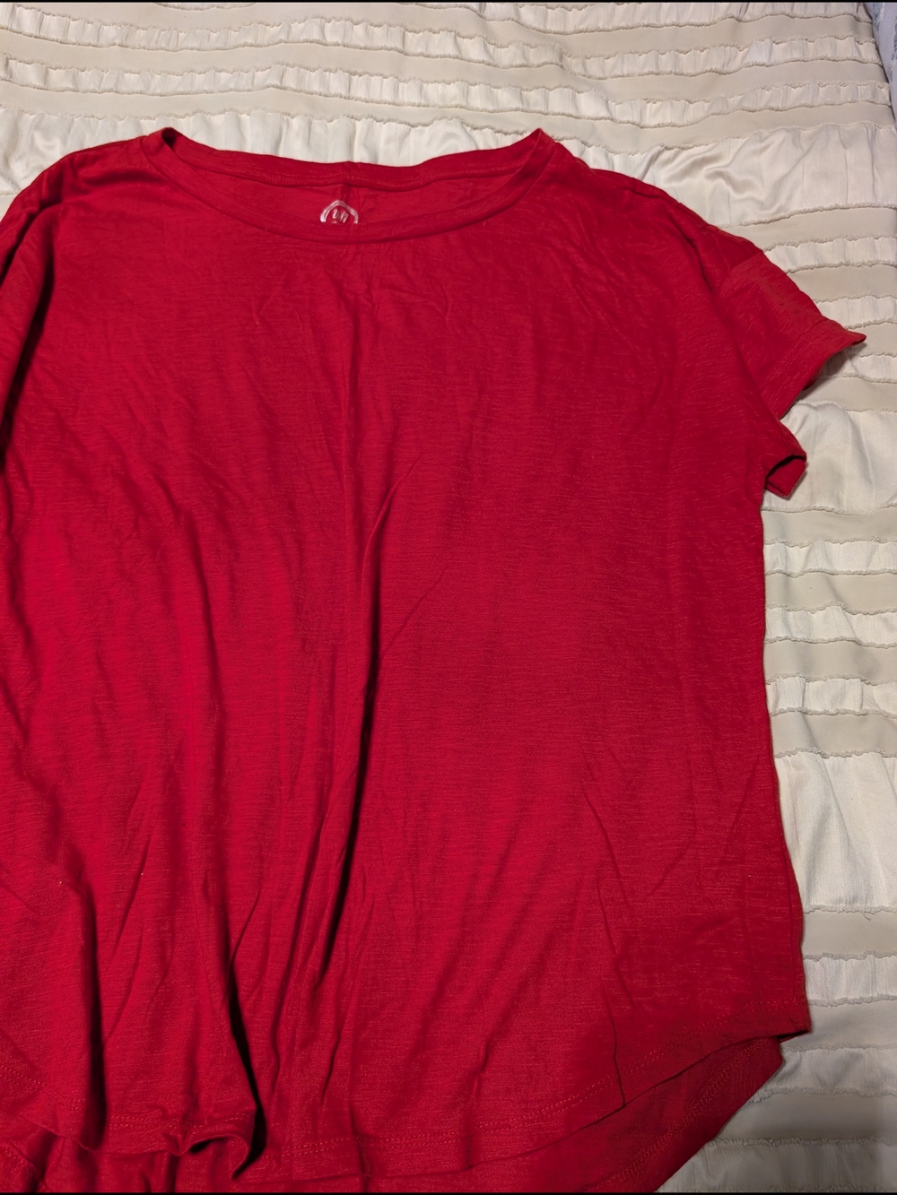 Maurices Red Short Sleeve Crewneck Tee